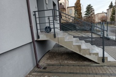 lekie-balustrady